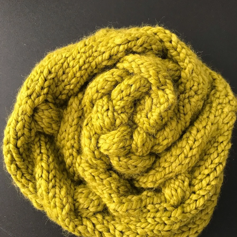 NEW Handmade Oversize Chunky Wool Hat, Criss-Cross Cable Crown